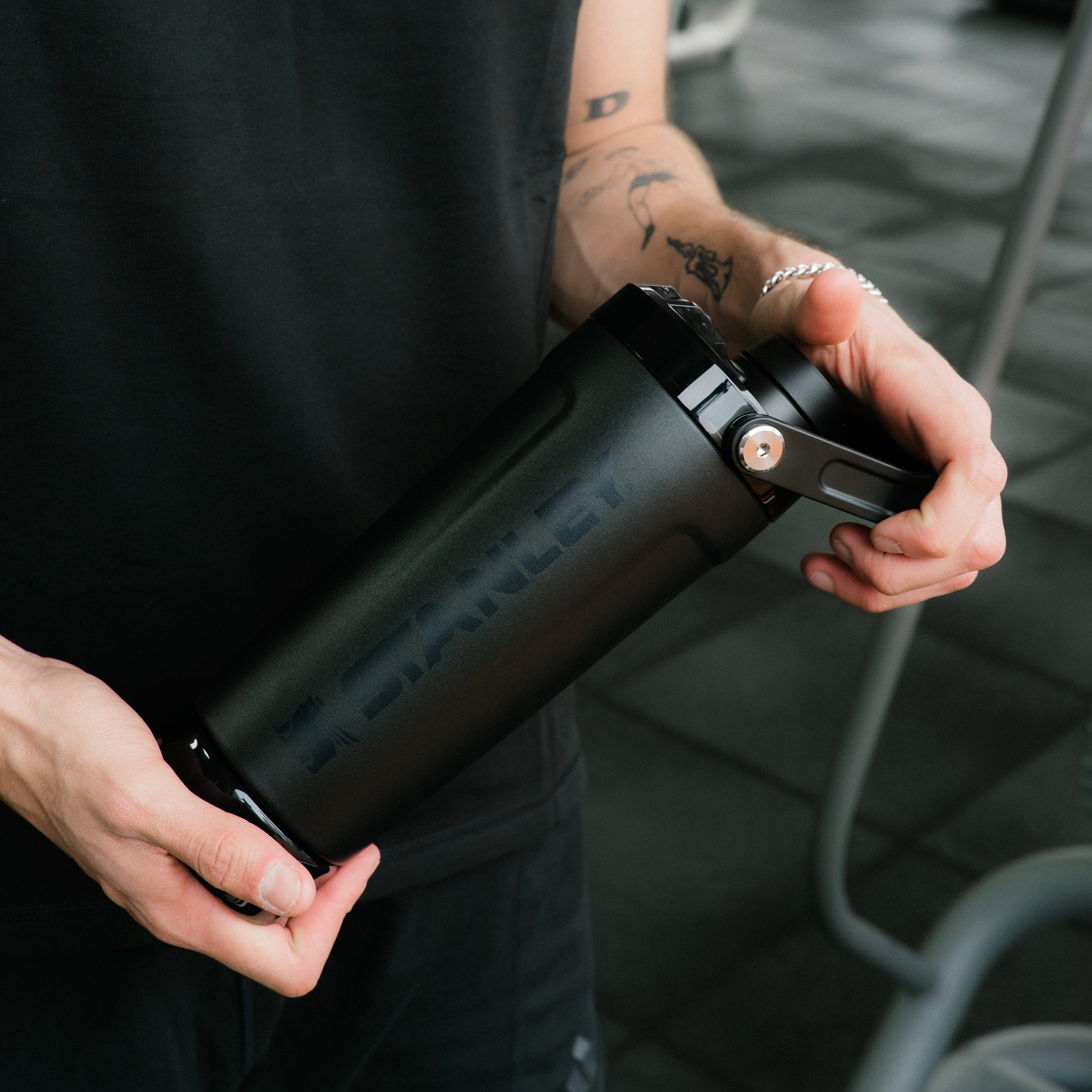 VITALIZE SHAKER BLACK 591 ML